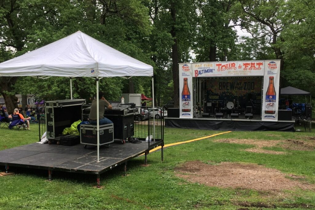 Fundraisers Brew at the Zoo Klassic Sound & Stage